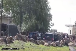 قوات الاحتلال تقتحم ريف درعا وتداهم منزل مدني