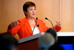 صندوق النقد يستبعد زيادة برنامج القروض لمصر البالغ 8 مليارات دولار