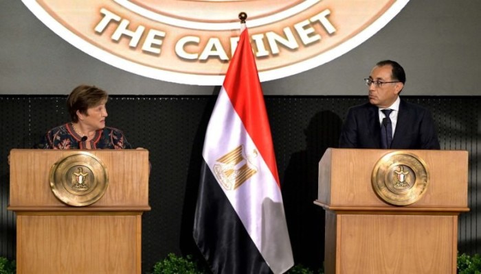 مصر تلاحق الـ 3 مليار دولار آخر شرائح صندوق النقد بينما تتسع كلفة الاستقرار المصنوع بالديون