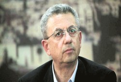 العالم قرية واحدة يستحيل فيها تجاوز فلسطين