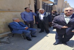 شخصيات عامة ورؤساء أحزاب يتقدمون بطلب إلى النائب العام للإفراج عن سجناء الرأي 