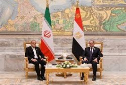 مركز أبحاث أمريكي يسخر من وساطة مصر لتحقيق السلام مع إيران