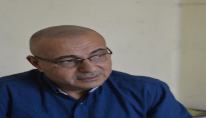 الرئيس وحده.. أين المؤسسات الأمريكية؟!