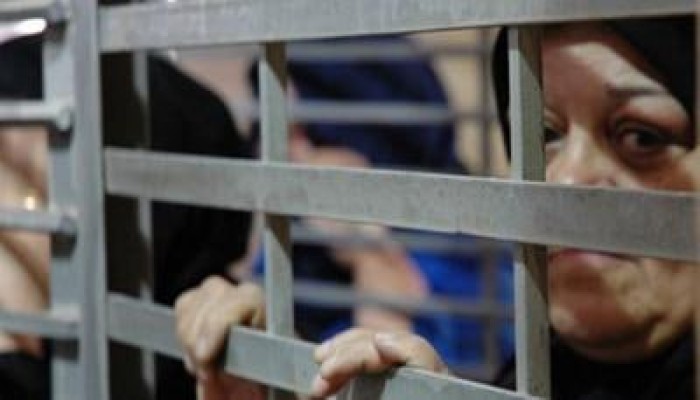 تصاعد اعتقال الفلسطينيات لـ 90 أسيرة يفضح سجون الاحتلال كمنظومة تجويع وتعذيب وقتل بطيء