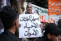 تصعيد نقابي ضد التأمينات.. اتهامات بـ“شلل كامل” وتعطيل حقوق الملايين من المسنين والعجزة