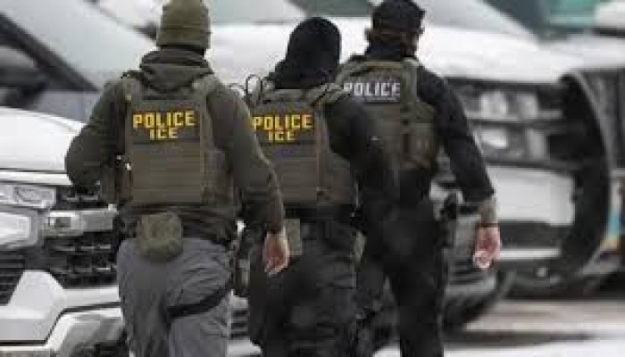 إدارة الهجرة الأمريكية تعيد اعتقال عائلة مصري متهم بالاعتداء على متظاهرين يهود