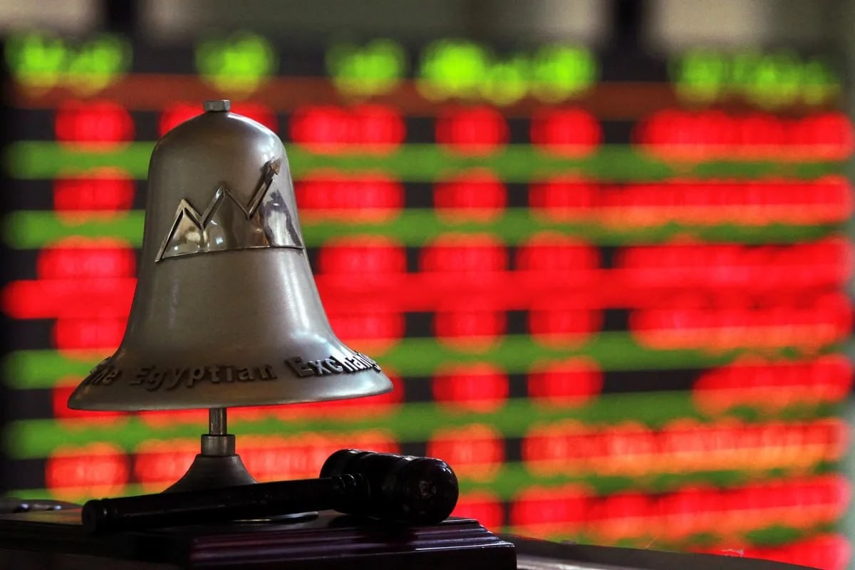 بيع أصول البترول في البورصة تحت ضغط الدولار يفتح ملف الطروحات بين القيد العاجل والتفريط بالأصول السيادية