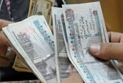 استطلاع لـ "رويترز": حرب إيران تُخفّض توقعات النمو الاقتصادي بمصر 