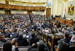 قانون المنافسة ومنع الاحتكار يصطدم بإمبراطوريات الجيش والمخابرات وامتيازات السيادة خارج الرقابة
