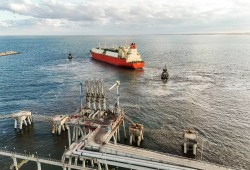 واردات الغاز تقفز إلى 3.5 مليار دولار والحكومة تُحمّل المصريين فواتير العجز