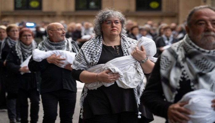 ميدل إيست مونيتور || الحرب.. تعريف نتنياهو المثالي لنفسه.. فمن سيعرّفه بالسلام؟