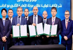 رغم المخاطر الكارثية.. وزير التعليم يدفع طلاب الثانوي إلى البورصة تحت لافتة الثقافة المالية