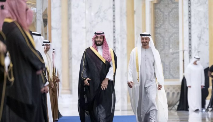 انسحاب الإمارات من أوبك يكشف صراع النفط والخلاف مع السعودية وضغط الحرب على سوق الطاقة