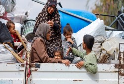 شركة هلا تعود للجباية من جديد عبر رفح وتُسعّر إخراج الفلسطينيين من غزة بـ5 آلاف دولار للفرد