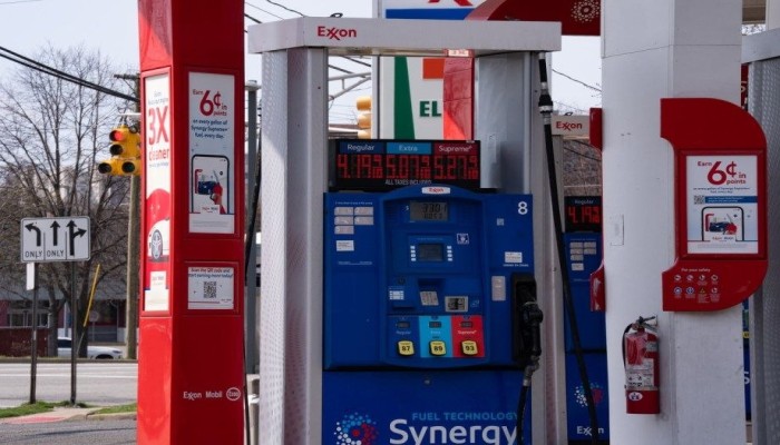 ميدل إيست مونيتور || وهم ترامب حول هرمز: لماذا لا يحمي النفط الأميركي الأسر الأميركية