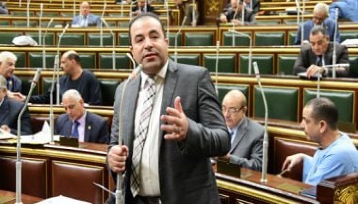 قمار إلكتروني يرتفع 40% في القرى.. دلالات كارثية وانهيار مجتمعي غير مسبوق