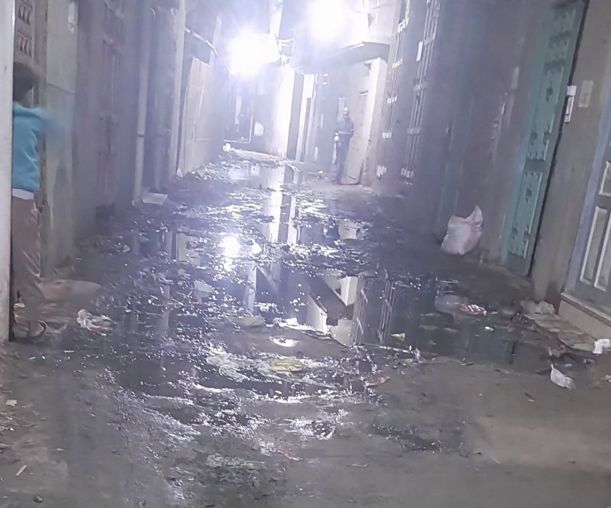 قرية العنانية في دمياط بلا صرف صحي رغم تخصيص 450 مترًا لمحطة رفع منذ يونيو 2024