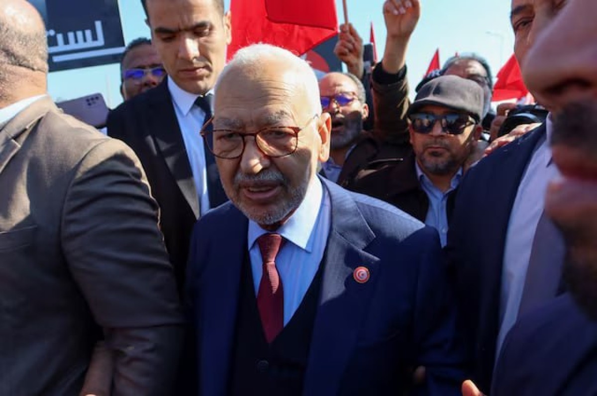 تدهور صحة راشد الغنوشي في السجن ونقله للمستشفى