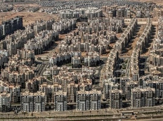 12 مليار جنيه لتشغيل الحي الحكومي .. والوزارات تقيم بالإيجار في العاصمة الإدارية التي تستنزف موازنة مصر