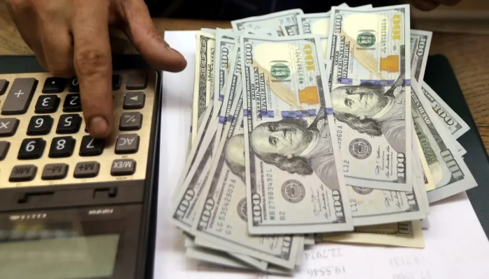 حلم المغترب على المحك.. كيف تهدد حرب الخليج استقرار ملايين المصريين؟