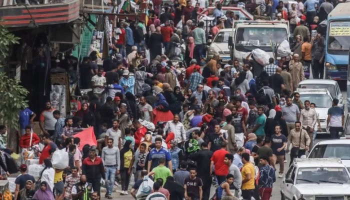 109 ملايين نسمة.. حكومة السيسي تواجه زيادة السكان بتحميل المصريين فاتورة الإخفاقات