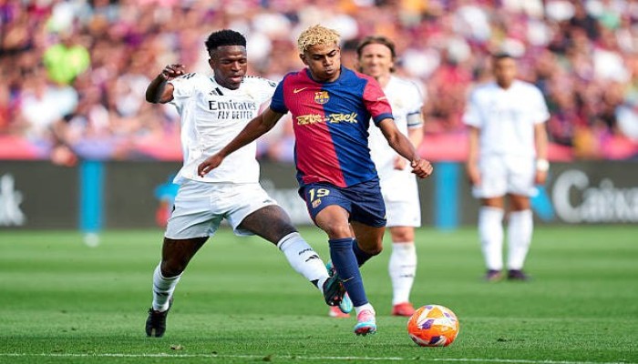 كلاسيكو برشلونة وريال مدريد يخطف الأنظار.. يوم كروي مزدحم من نهائي كأس مصر إلى صراع الصدارة بإنجلترا وفرنسا