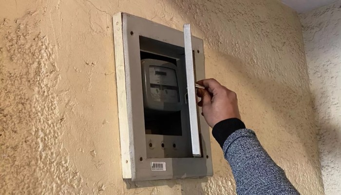 عدادات الكهرباء الكودية تتحول إلى مصيدة مديونيات جديدة تنهب 500 جنيه من 3.6 مليون مشترك بحجة فروق تكلفة