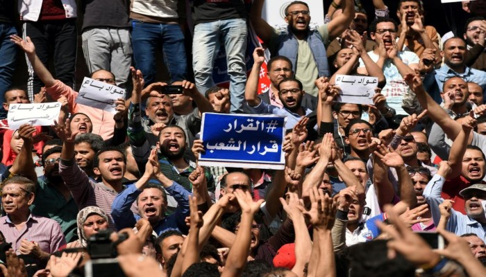 من المصانع إلى السجون.. تصاعد التحركات الاحتجاجية بمصر يكشف عمق الأزمة المعيشية والسياسية