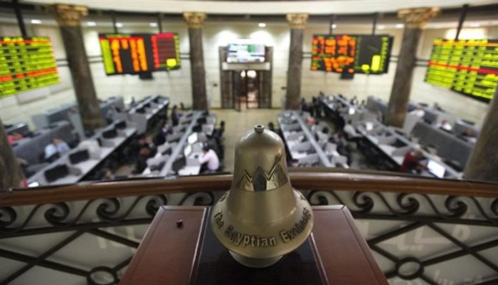 ضغوط بيعية تدفع البورصة المصرية للخسائر وهبوط المؤشر بنهاية جلسات الأسبوع