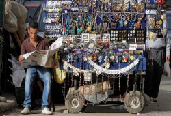 البطالة في مصر تتراجع على الورق إلى 6% بينما تتسع أزمة العمل بأجر يومي والمؤقت