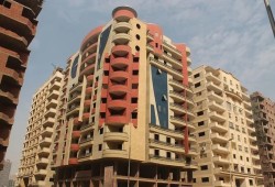 أسعار العقارات تشتعل وسياسات الحكومة تبعد السكن عن متناول المصريين