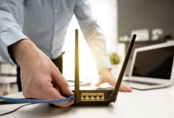 ضجيج برلماني بلا طحين.. زيادات خدمات الإنترنت تُفجّر غضب النواب