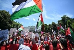 ذا ناشيونال || العالم العربي يفقد صبره تجاه سياسات الولايات المتحدة في الشرق الأوسط