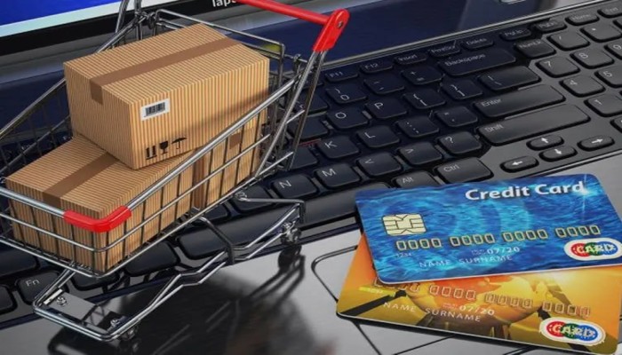 التجارة الإلكترونية خارج الرقابة.. الحكومة تترك سوقًا موازية تهدد المستهلك والضرائب
