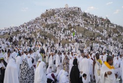 صيام عرفة تحت أشعة الصيف.. كيف تحمي جسدك من العطش والإجهاد؟
