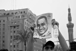 الاقتصاد السياسي لمصر المعاصرة: تاريخ من تحول الأيديولوجيا وضعف التنفيذ