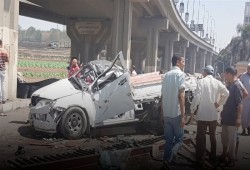 بسبب عيوب هندسية في الطريق الإقليمي.. 15 حادثة شهريا على كوبري الأخصاص  تحوله لـ«فخ قاتل»