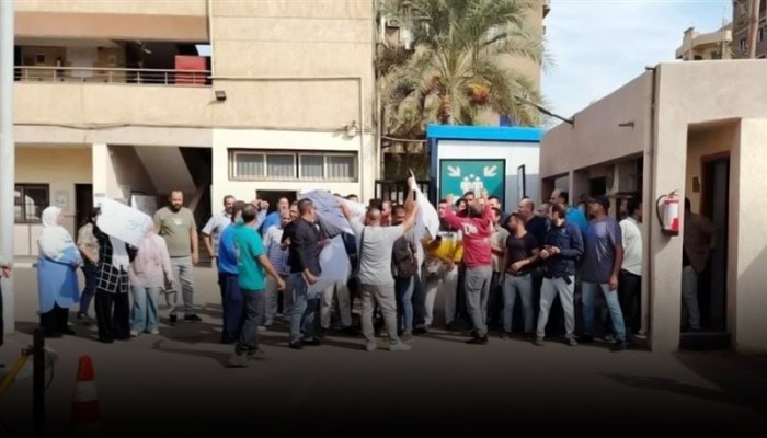احتحاجات العاملين بالعمولة بـ" مياه القناطر" تتصاعد طلبا للتثبيت والحد الأدنى للأجور