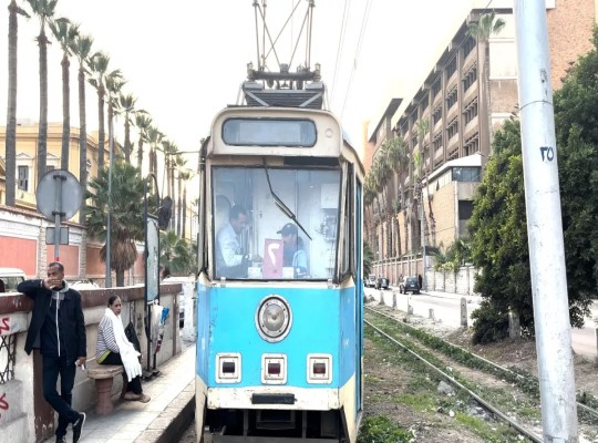 إزالة ترام الإسكندرية تشعل معركة التراث.. 7 منظمات تطالب بوقف المشروع وإنقاذ الخط التاريخي