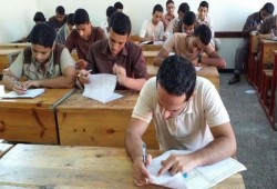 شاومينج يفضح عجز التعليم.. امتحانات الإعدادية تتسرب بعد دقائق في 4 محافظات