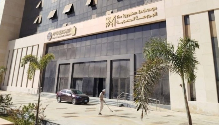 تراجعات متتالية تضرب البورصة.. خسائر تتجاوز 110 مليارات جنيه في يومين وسط موجة هبوط جماعي