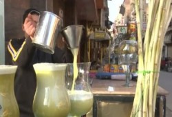 غش عصير القصب يكشف سوقًا يبيع الخطر ورقابة حكومية تصل بعد وقوع الضرر