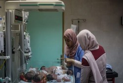 طبيبة امتياز في مستشفى الشاطبي تفتح ملف الانتهاكات داخل غرف الولادة وتثير جدلًا حول بيئة التدريب الطبي