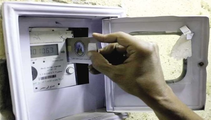 أزمة العدادات الكودية تكشف تهرب الكهرباء من المحاسبة تحت قبة البرلمان