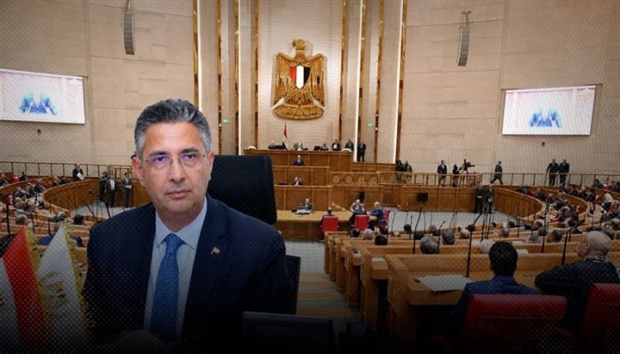 لامبورجيني وكومباوندات ومدارس دولية.. الحكومة تفتح باب حذف 10 ملايين من التموين والوزير يتهرب من البرلمان