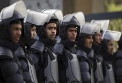المدن || مصر تحت ظلال الحرب.. مزيد من القمع لا الانفراج