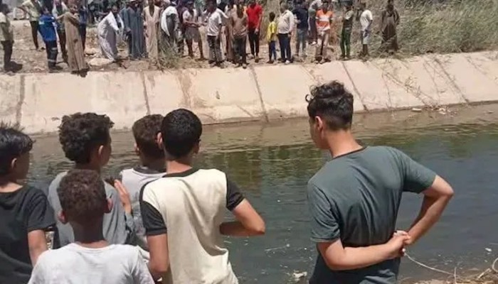 مأساة أطفال اليومية.. وفاة 8 أطفال وإصابة 5 في حادث غرق تروسيكل بأسيوط
