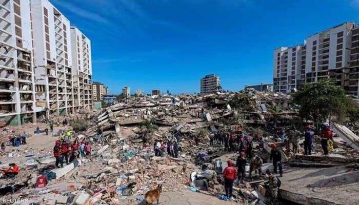 رحلة إعتيادية بنهاية مأساوية.. أكثر من 100 مرحّل من أمريكا في عداد المفقودين بعد زلزال فنزويلا