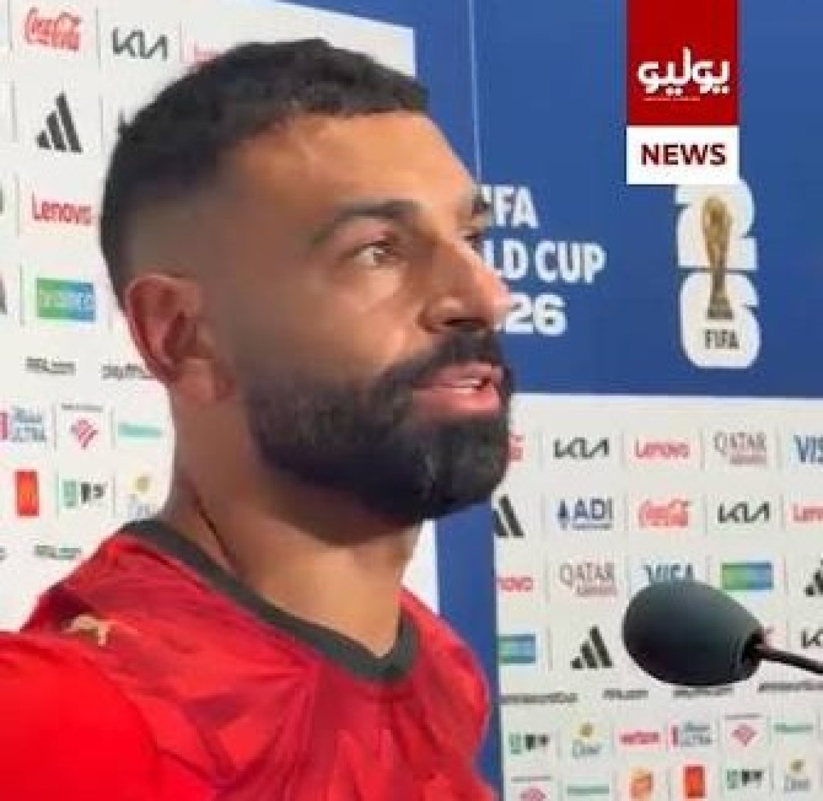 مقابلة خاطفة.. صحفي إسرائيلي يخدع محمد صلاح ويثير جدلاً على منصات التواصل