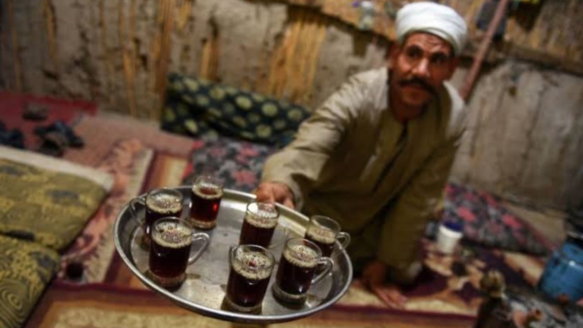 الشاي بين الفوائد والمخاطر.. الكمية اليومية التي ينصح بها الأطباء